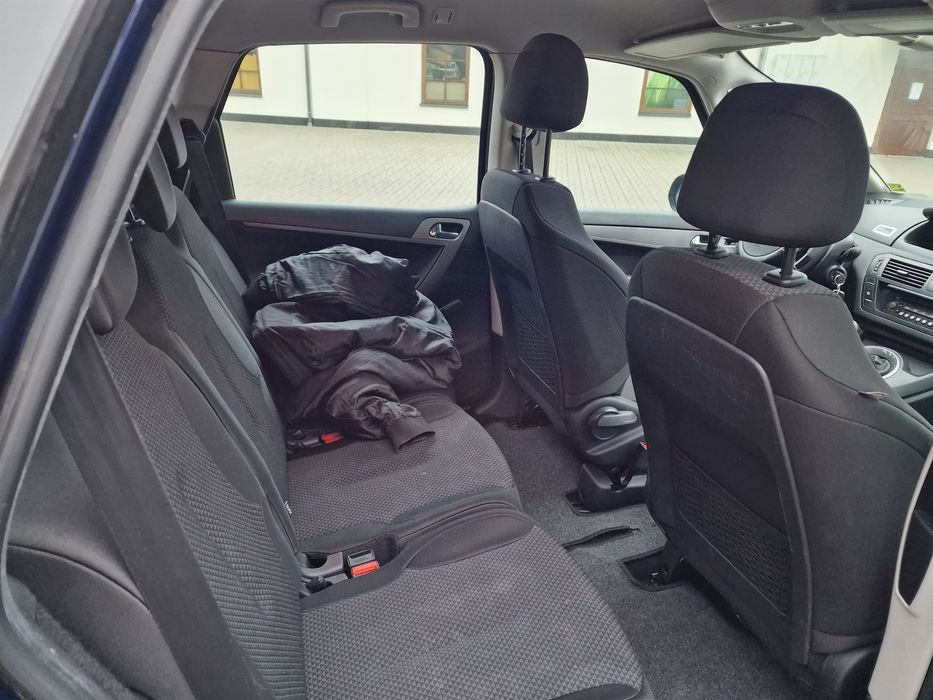 Citroen C4 Picasso 1.8 Benzyna Klimatyzacja Hak Isofix Czujniki