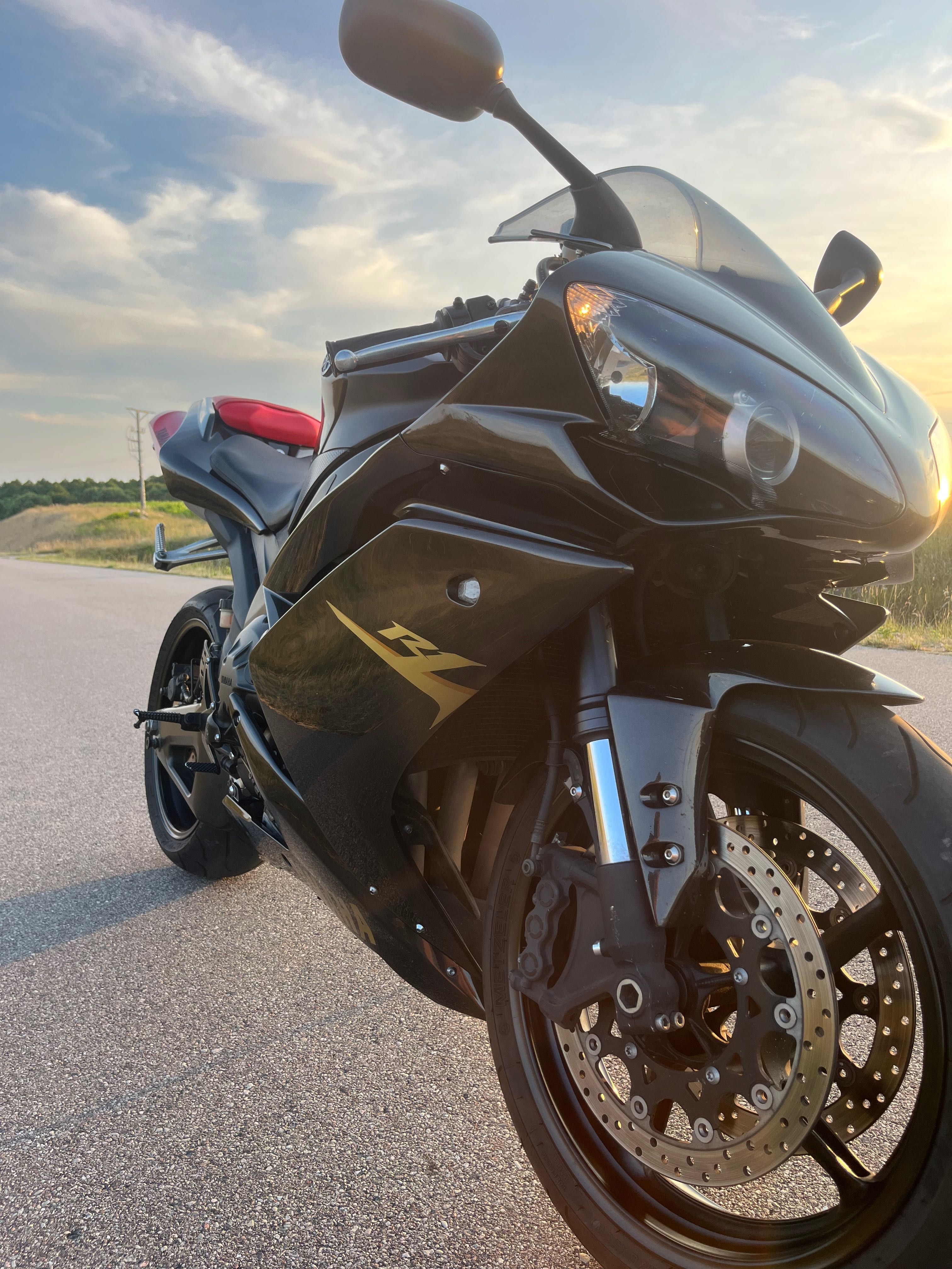 Yamaha r1 rn19/YZF R1
