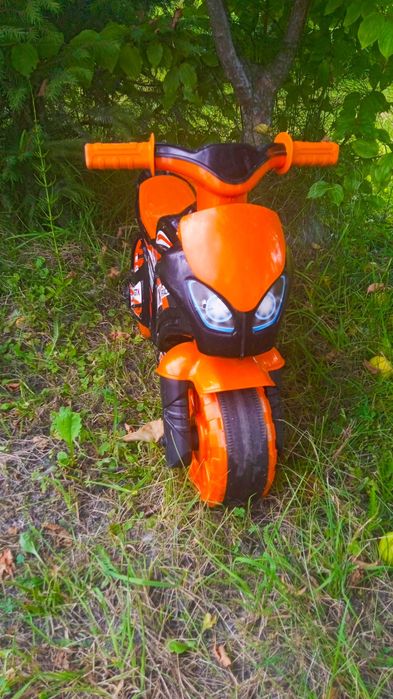 Продам дитячий мотоцикл каталка