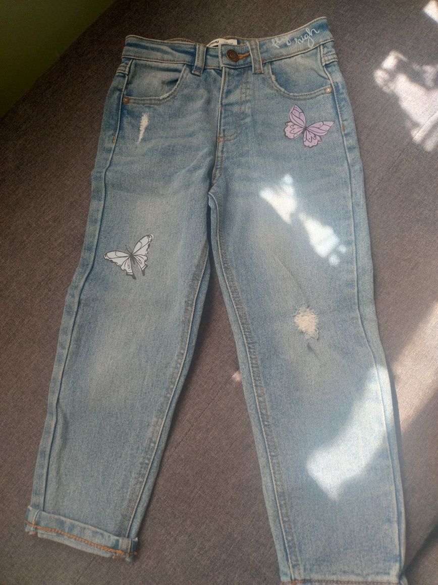 Sprzedam jeansy 110 nowe sinsay
