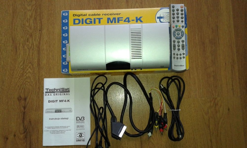 приемник цифровой TechniSat DIGIT MF4-K