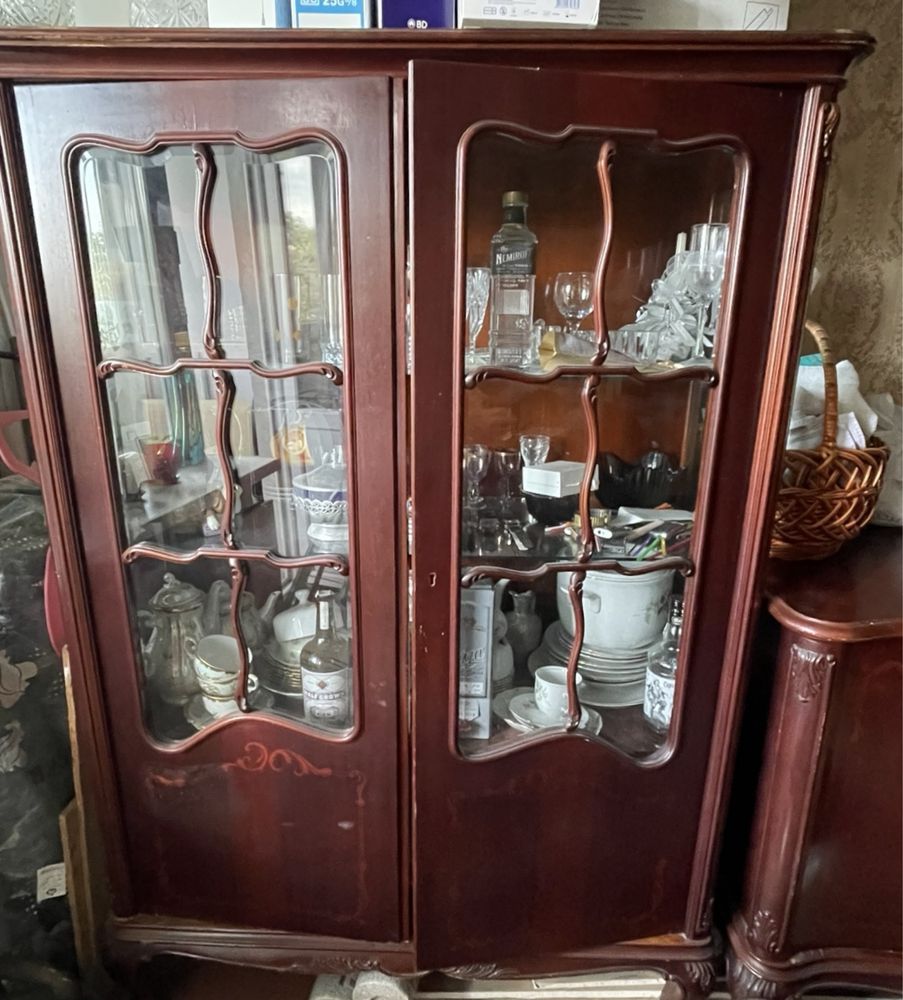 Мебель Румынская