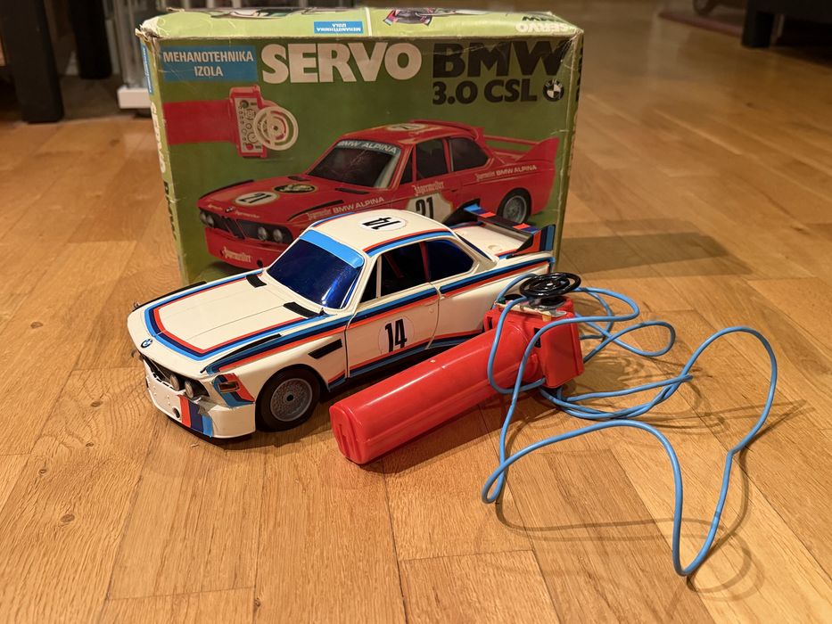 Stara zabawka model na kablu PRL Jugosławia BMW 3.0 CSL