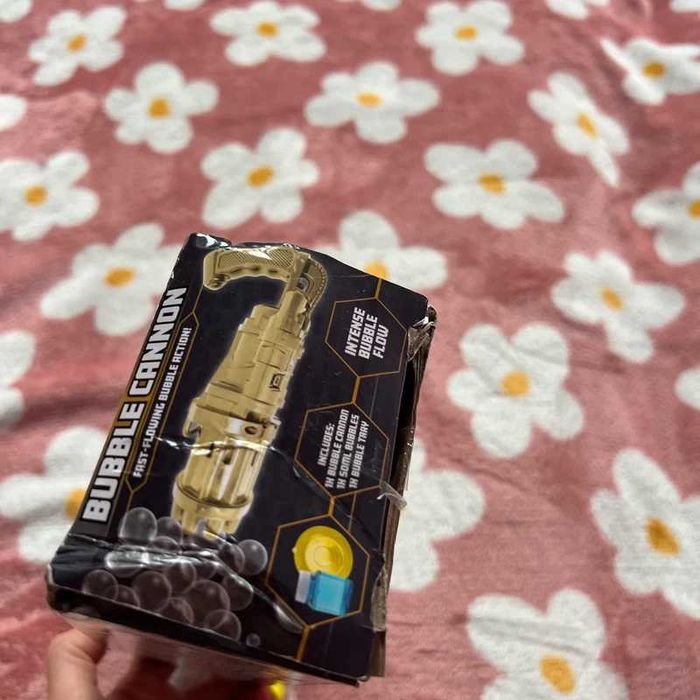 bubble cannon mały pistolet do baniek bańki mydlane kolor złoty