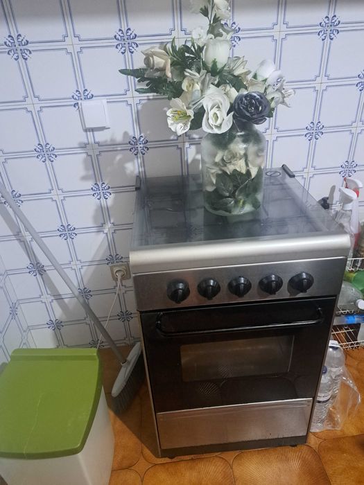 Fogao a gas a funcionar otimo