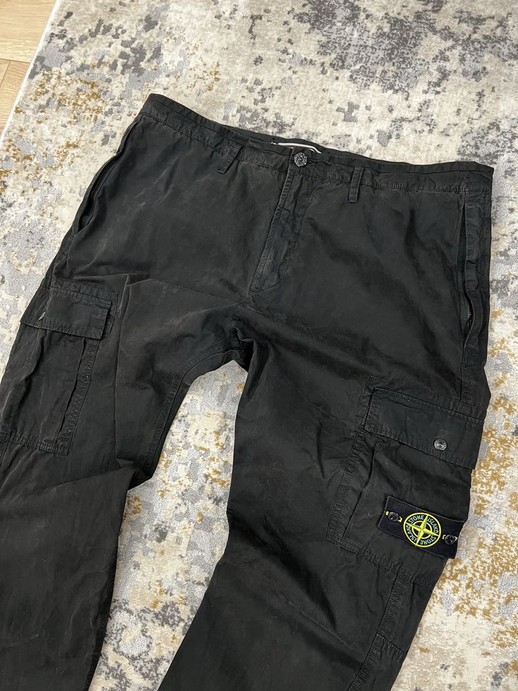 Штани карго Stone Island