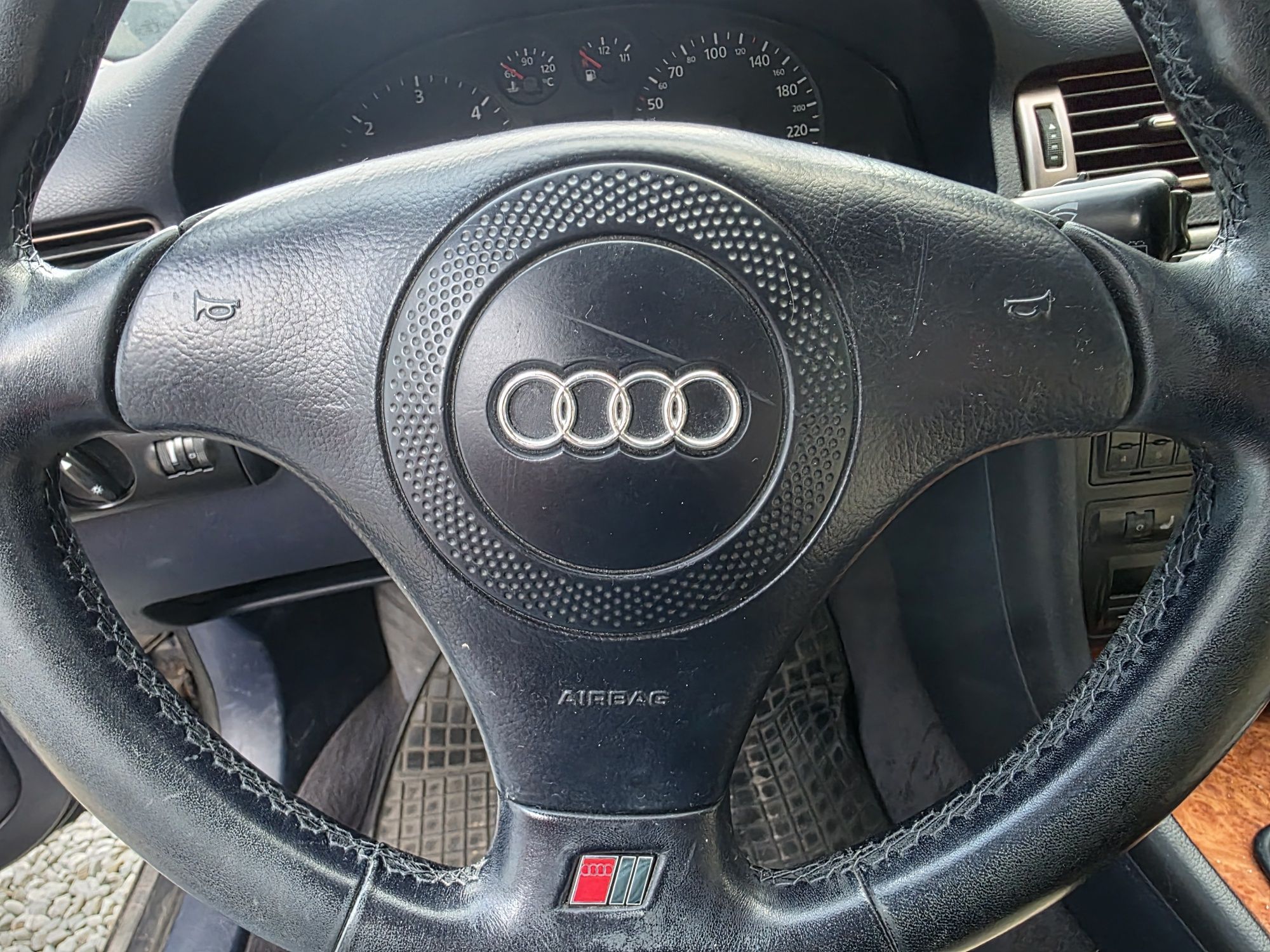 Kierownica Audi A6 C5 S-line 3 ramienna z poduszką