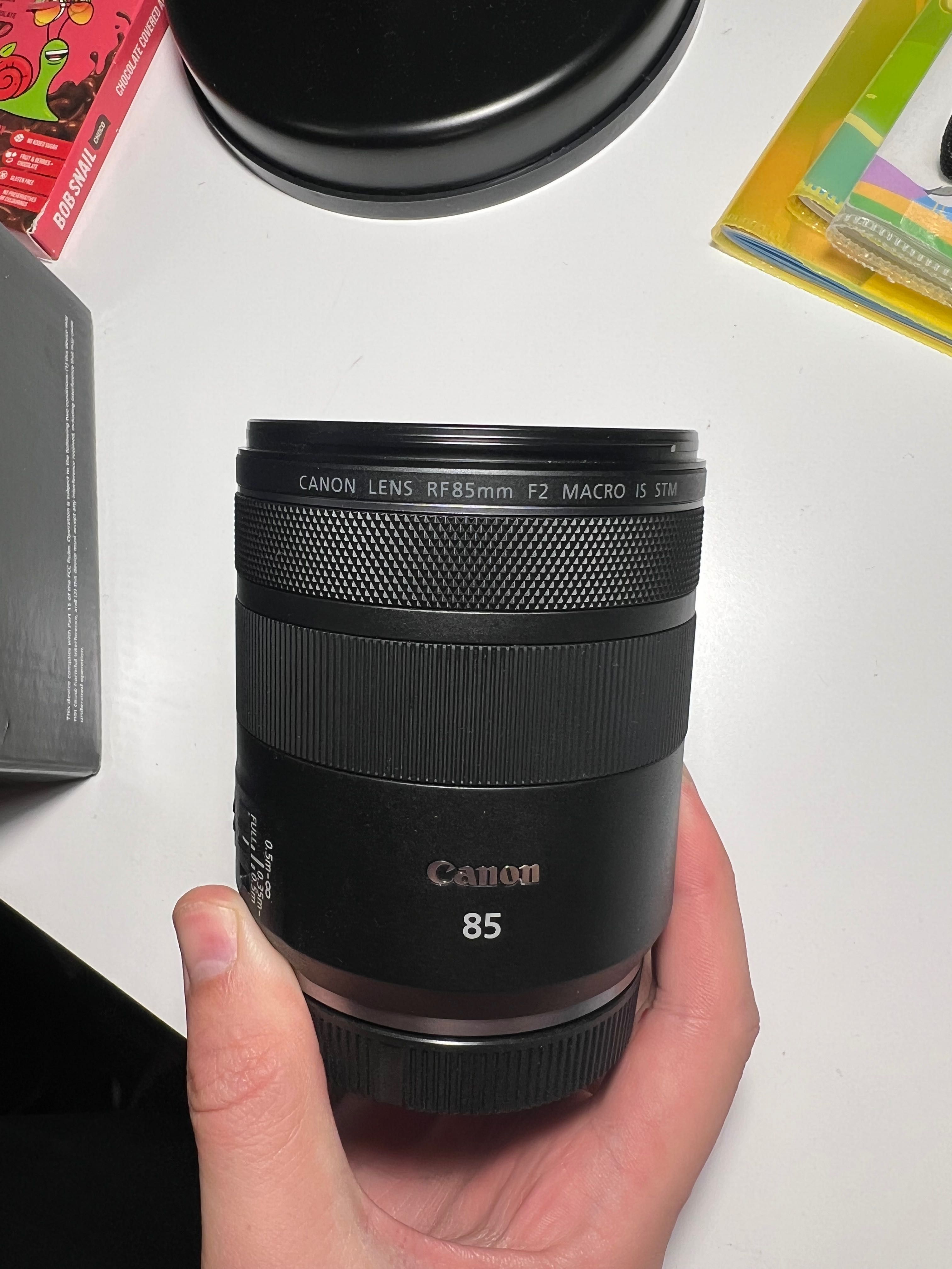 Canon RF 85mm f2 macro is stm