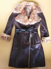 Пальто жіноче із кожзаму