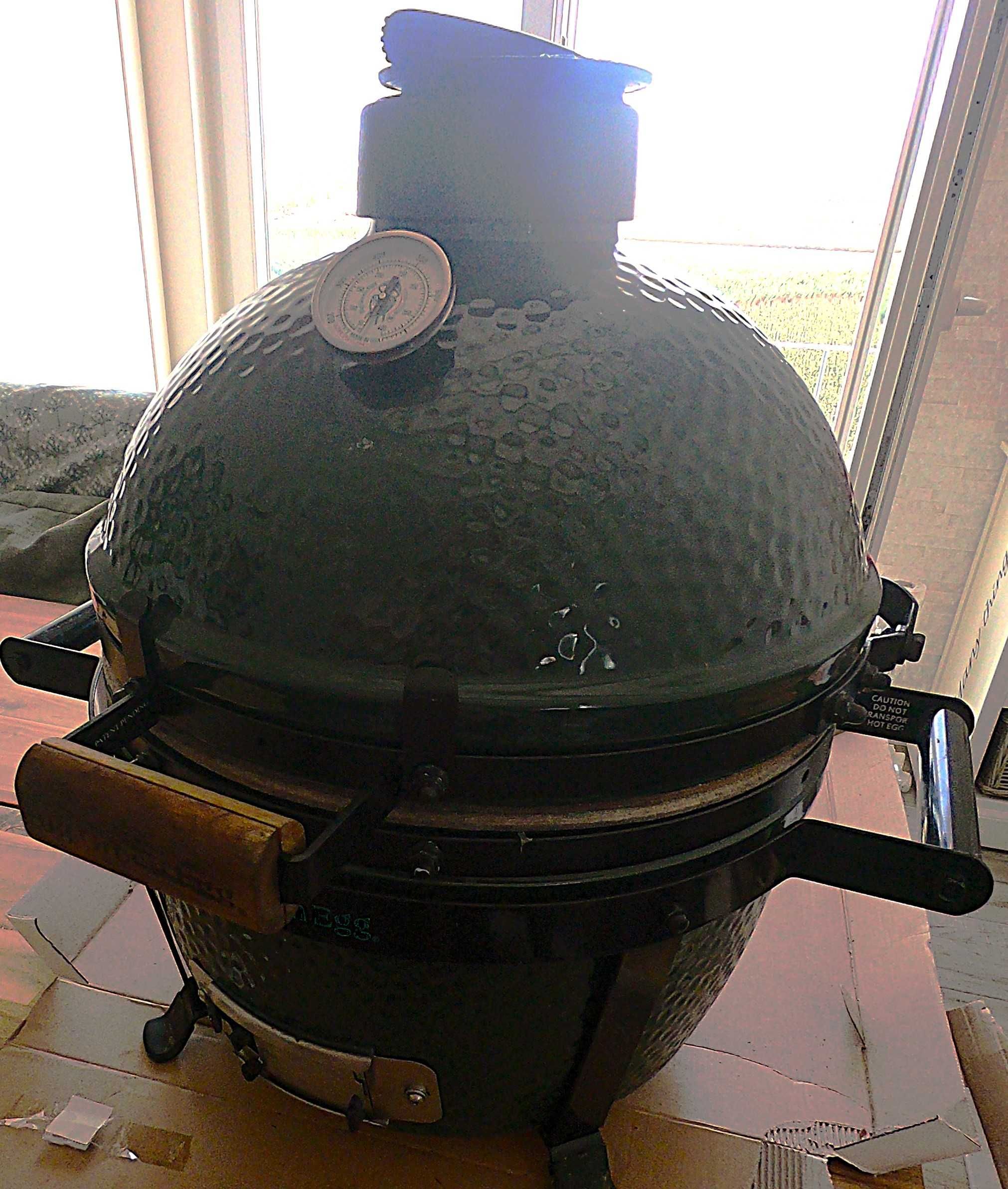 Big Green Egg MiniMax grill