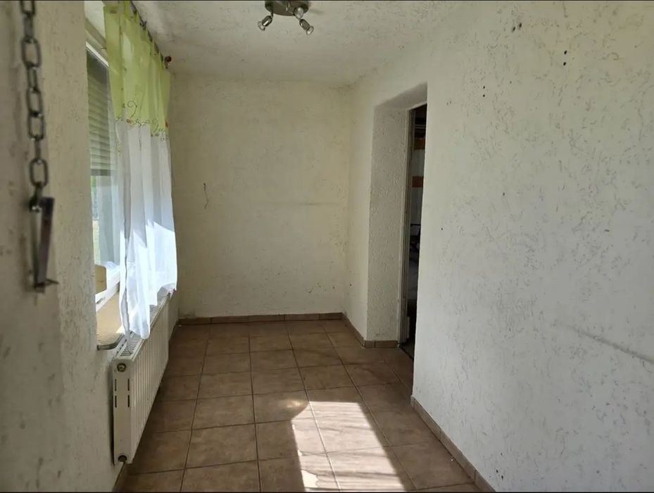 Dom w Niemczech - Königshain (koło Görlitz) przy granicy z Polską