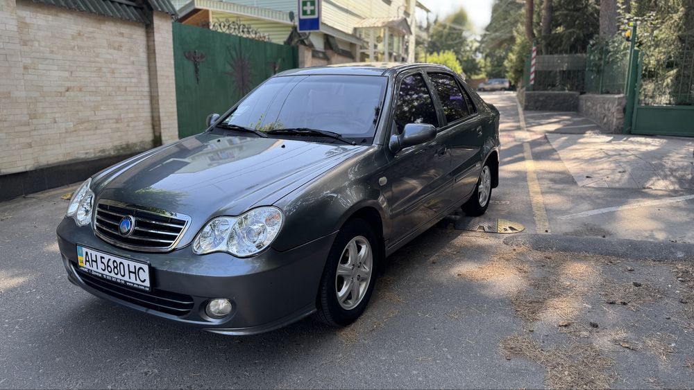 Джилі СК 2010 рік один власник стан нового авто