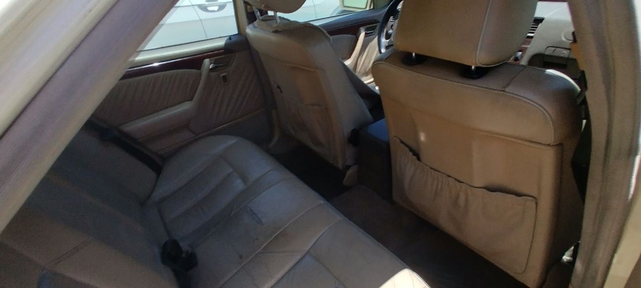 Mercedes C250 d 1995 .  Foi o  melhor motor fabricado pela  Mercedes.