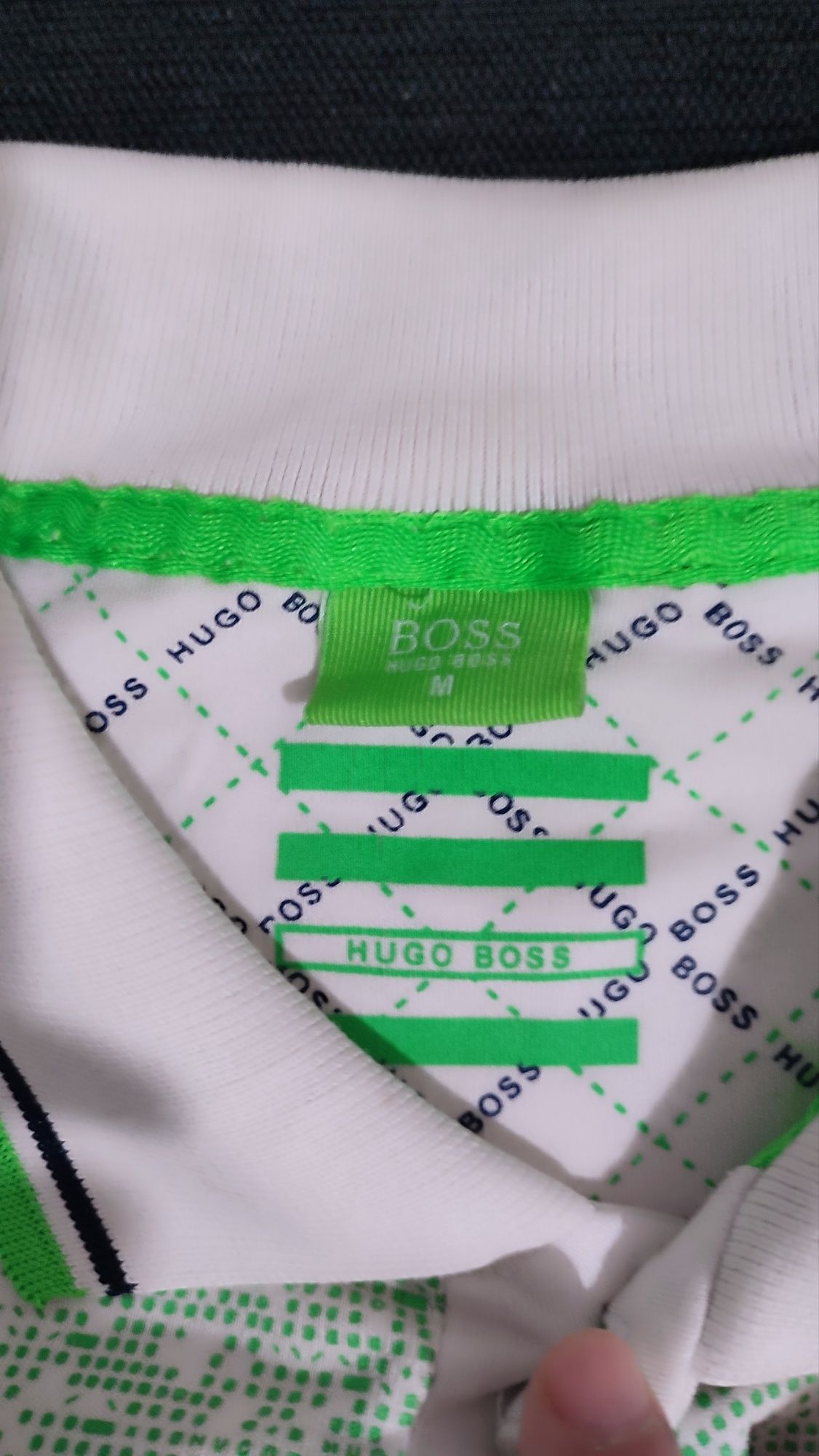 T-shirt Hugo boss branco e verde M