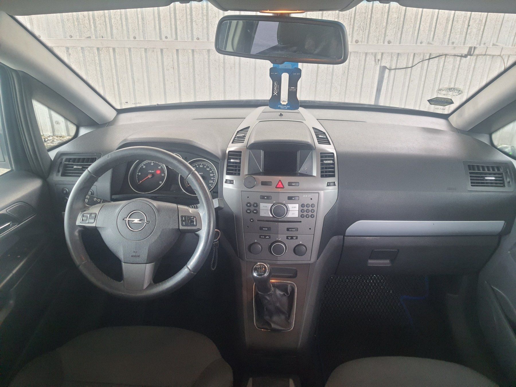 Продам Opel Zafira B 1.9 cdti