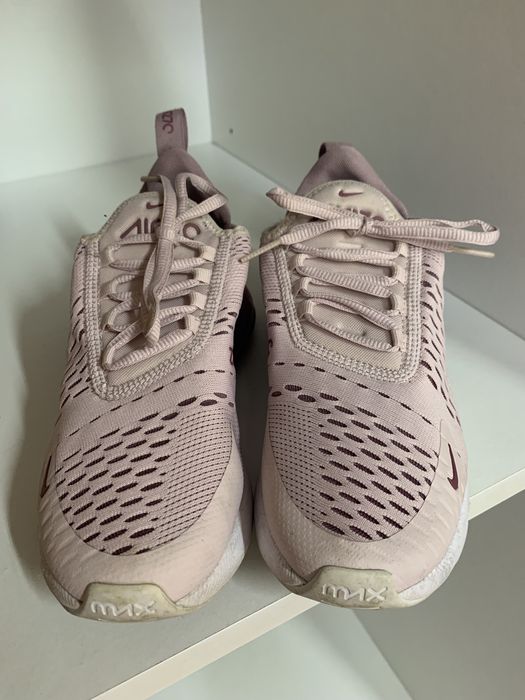 Sapatilhas Nike air 270