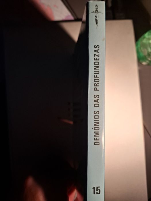 Aventuras fantásticas - Demónios das profundezas