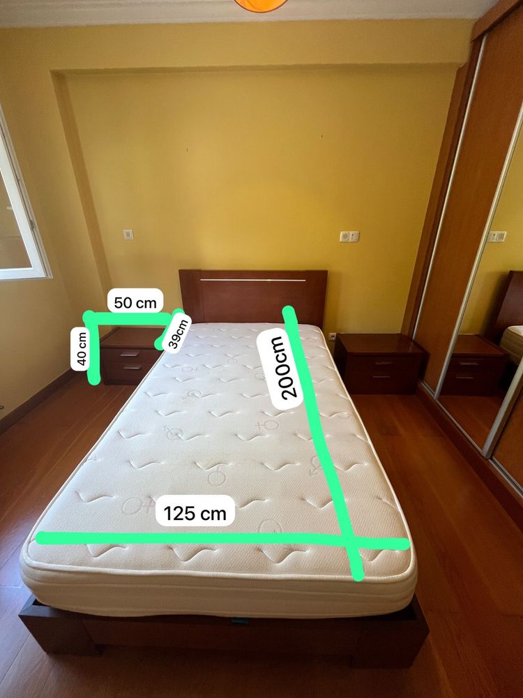 Mobilia quarto (cama + cómoda + mesas cabeceira)