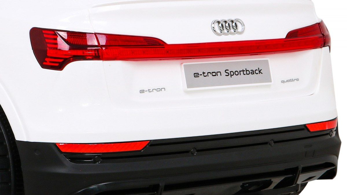 Pojazd Audi E-Tron Sportback Biały 4x4