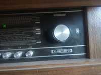 Radio móvel da grundig antigo