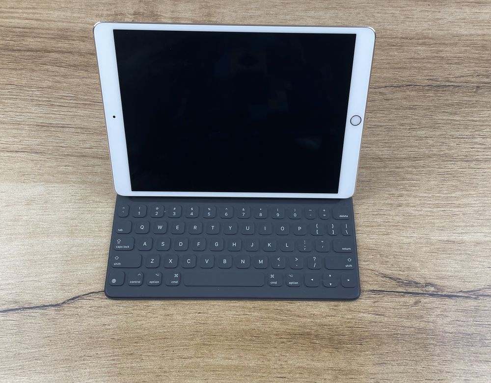 Оригінальна Apple клавіатура Smart Keyboard for iPad 9.7 Pro