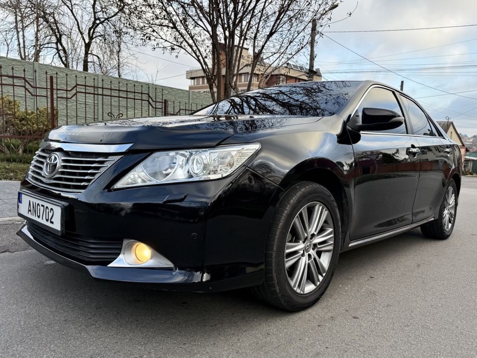 Продам Toyota Camry 50 2.5 газ/бенз офіційна на автоматі