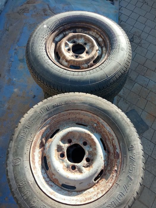 Продам б/у колёса на москвич