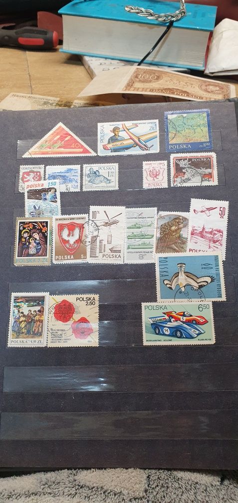 Klaser 3 znaczków z całego świata