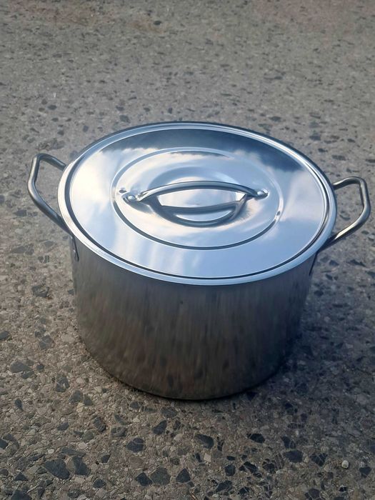 GARNEK stalowy z pokrywką duży pojemność 10 litrów średnica 25cm w21cm