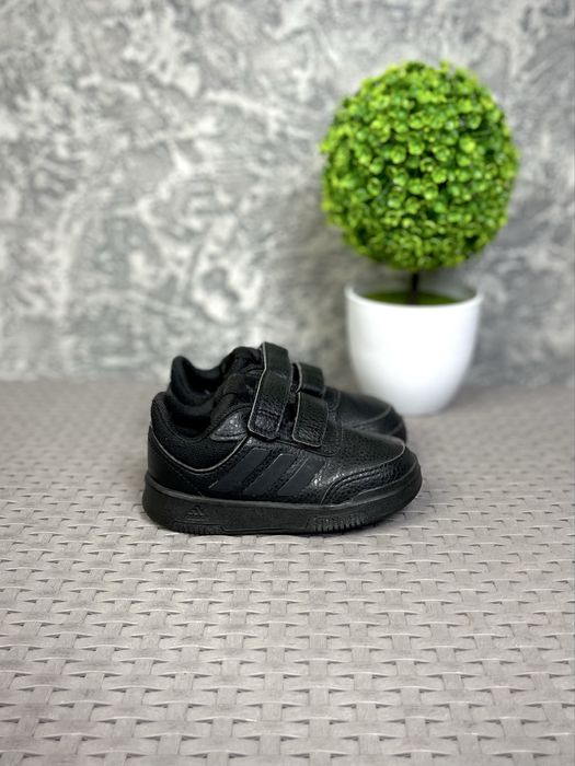 Adidas Tensaur Hook кроссовки 21 размер детские кожаные спортивные