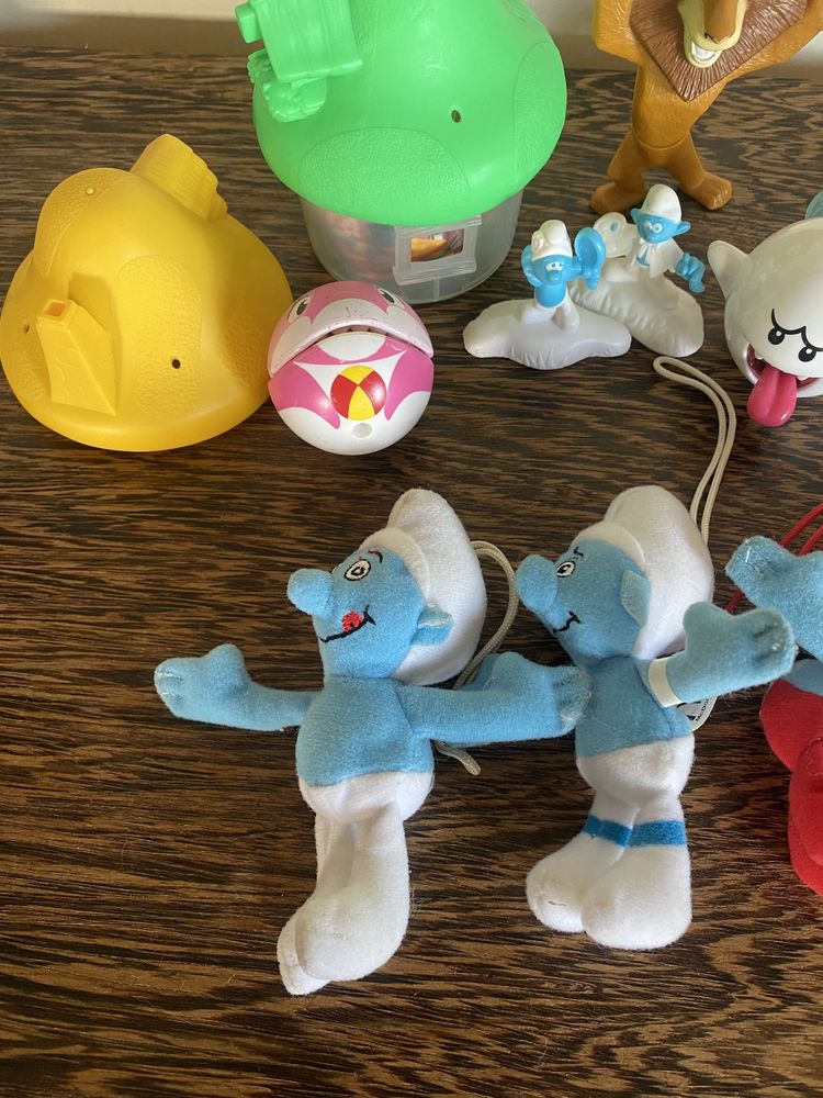 Lote brinquedos McDonalds happymeal ( mário, smurf,littlest pet shop.)