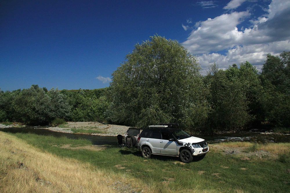 Suzuki Grand Vitara 2 off road
