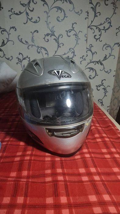 продам шлем ALURA