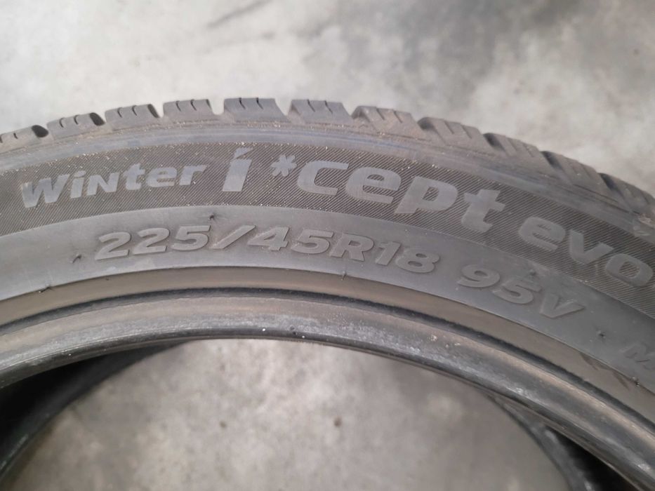 opony 225 / 45 18 hankook 2 sztuki zima