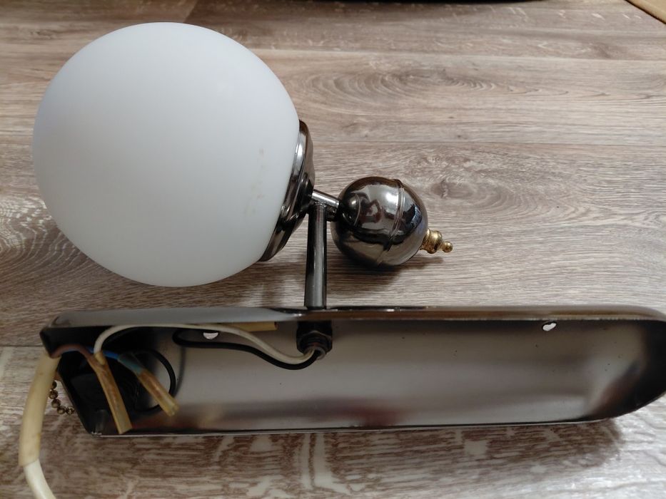 Светильник  настенный  бра