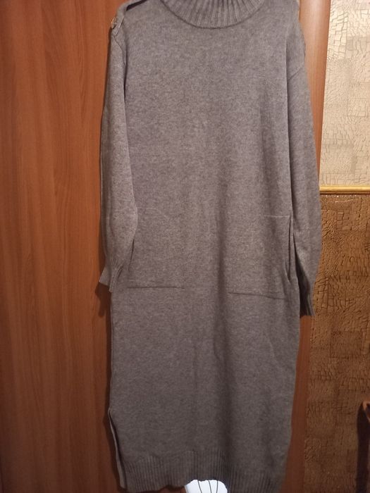 Теплое платье длиное