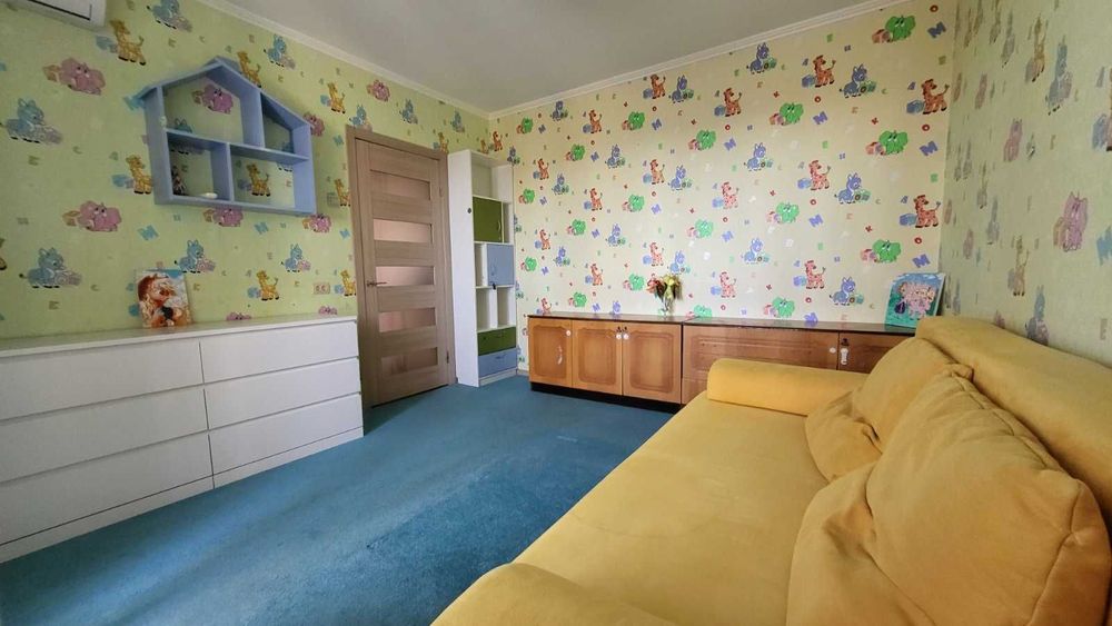 Затишна 2-кімнатна квартира вул. Оноре де Бальзака 54