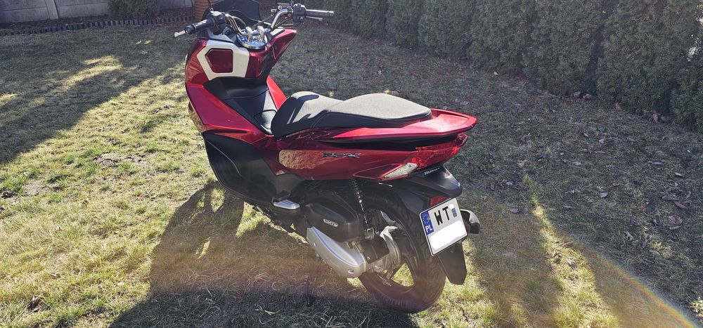 Skuter Honda PCX 125cm jak NOWA przebieg 3 tys.km jak Forza N-max X-ma