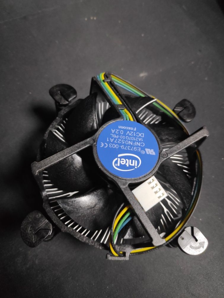 Cooler de origem para Intel ou AMD ( vários sockets )
