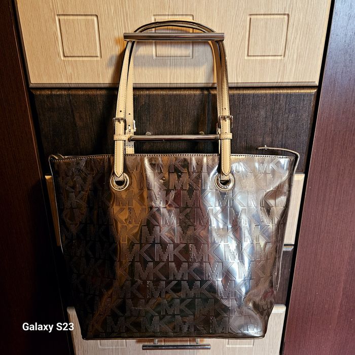 Продам нову сумку Michael Kors