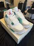 Size 8.5 - Jordan 4 Retro SP x Nike SB Mid Pine Green