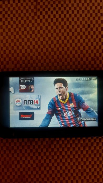 PSP 1004+12 gier na carcie pameci!