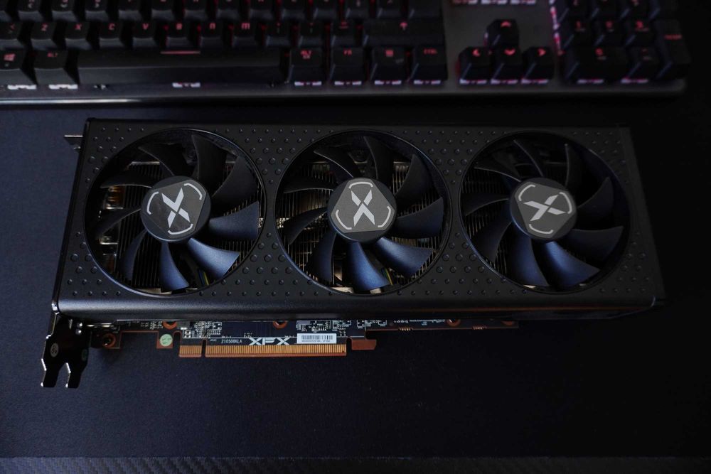 AMD RX 6600 XT Usada