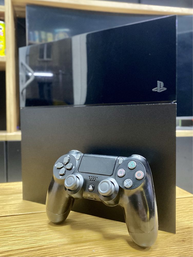 PlayStation 4 Fat 1TB (ГАРАНТІЯ 12 МІСЯЦІВ)