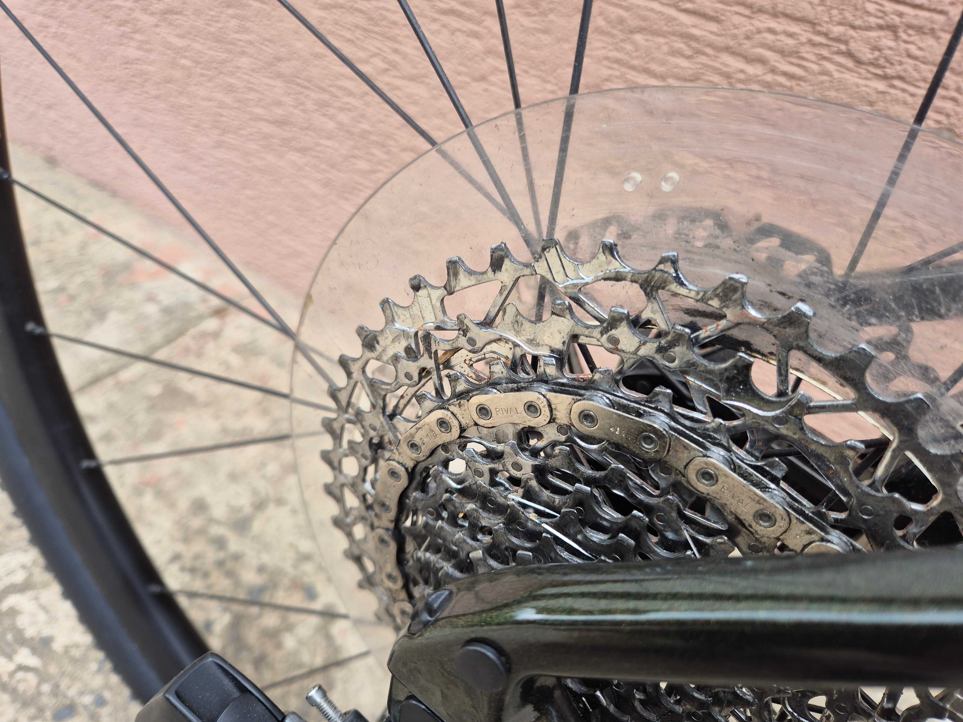 Gravel Giant Revolt Advanced 1 Etap, Sram Rival AXS 1x12