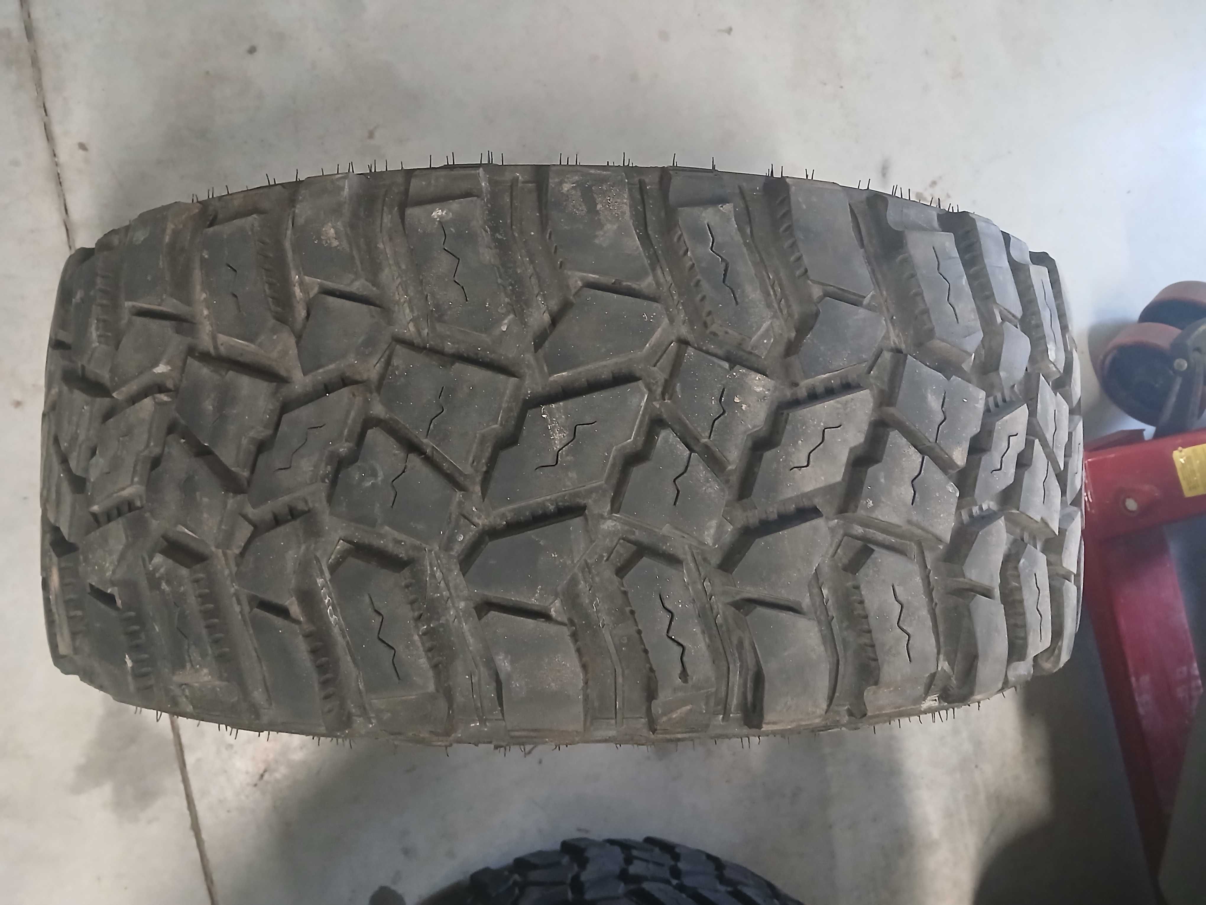 Opony MT Cooper Discoverer - sprzedam