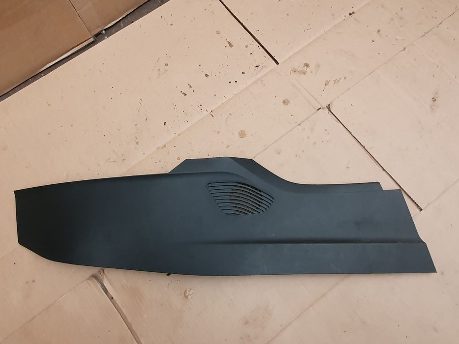 Renault Captur II 2019-  plastik tunelu osłona tunel dekor zaślepka