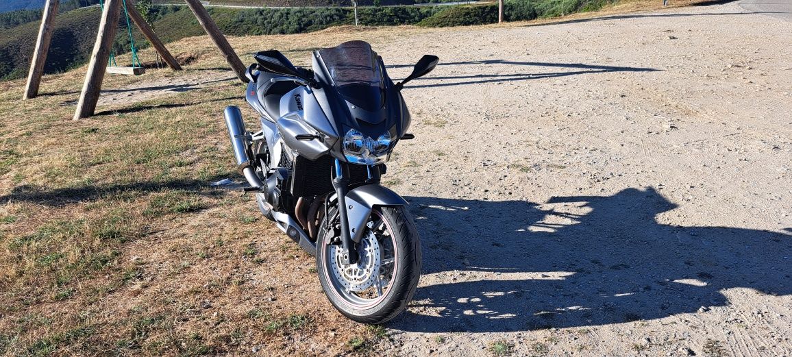Mota Kawasaki Z750s