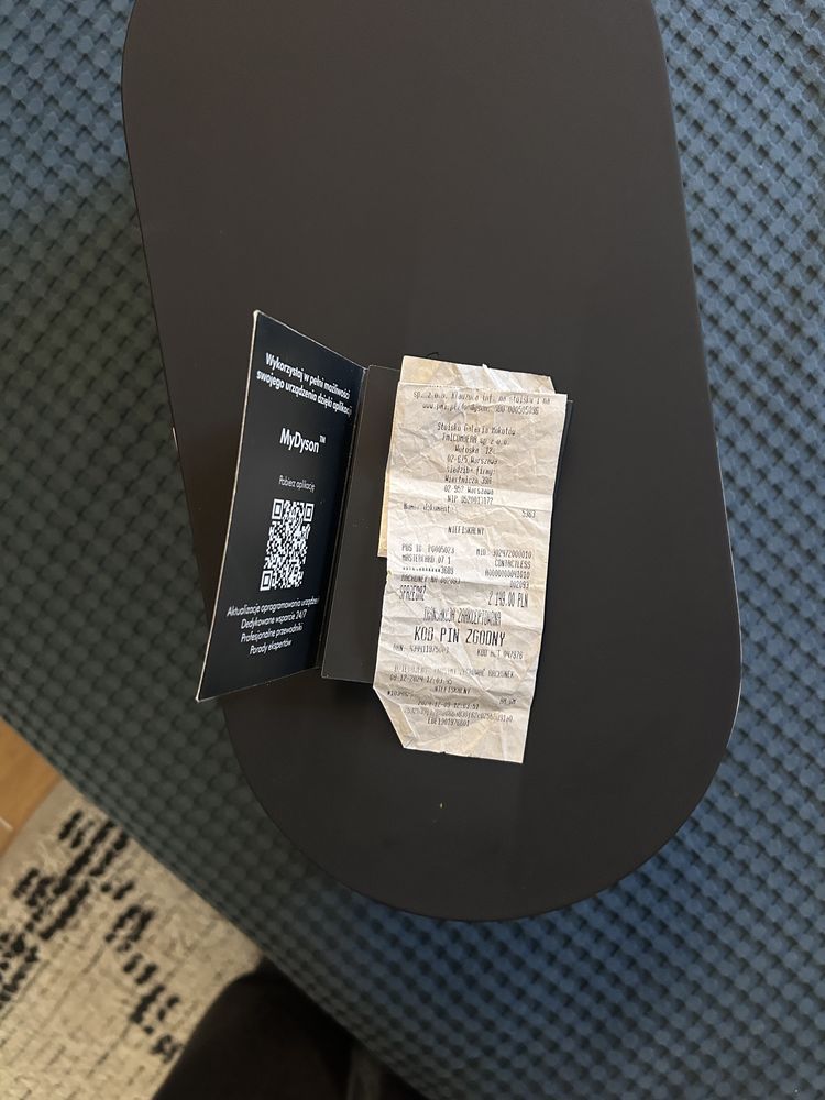 Dyson suszarka supersonic nural wraz z etui.