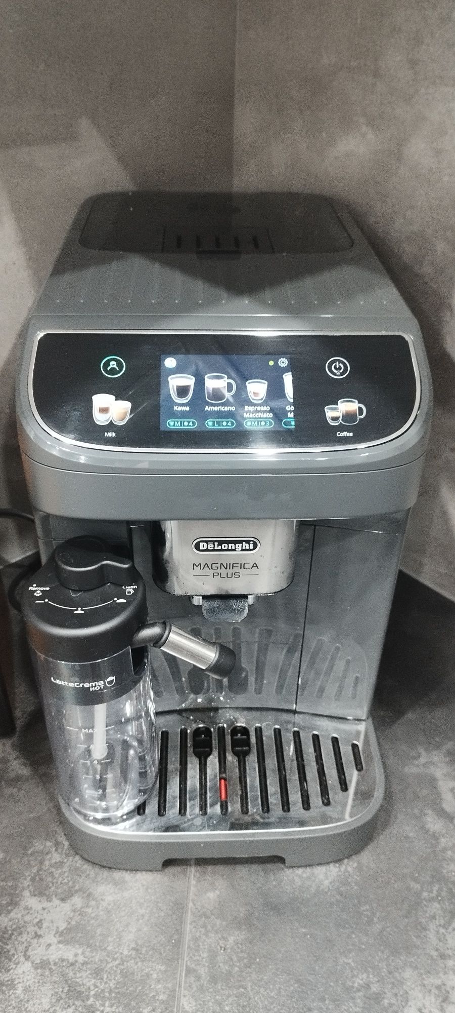 Expres do kawy DeLonghi Magnifica Plus